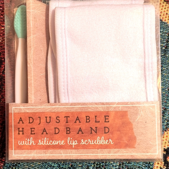 Beauty Care Kit - Picture 3 of 11